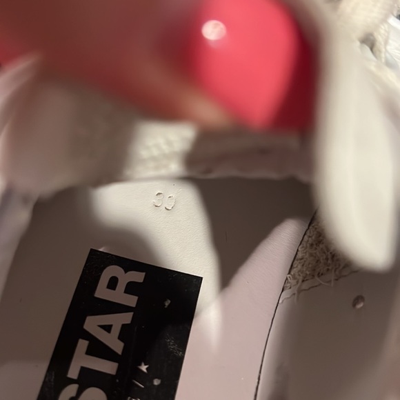 Golden Goose Sneakers - Picture 7 of 8